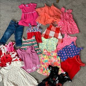 Lot of baby girl clothing, 16 pieces